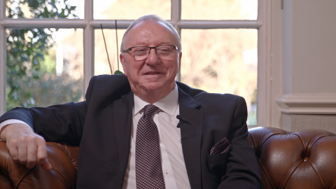 A037_12281303_C006.mov.13_03_56_06.Still002